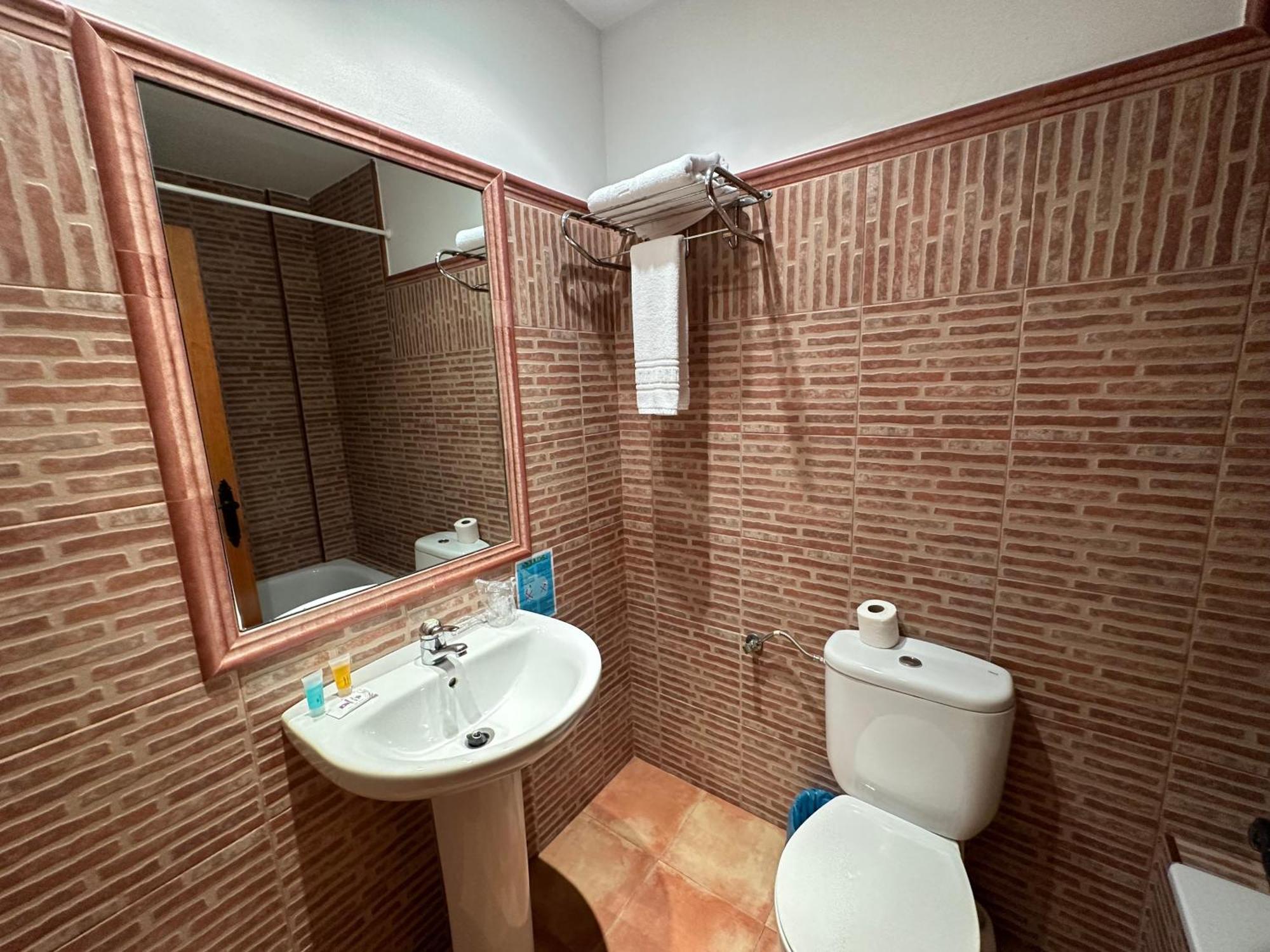Hotel Restaurante Los Canos De La Alcaiceria Alhama de Granada Kültér fotó